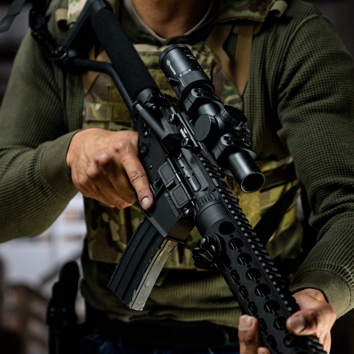 CMR8 LPVO mounted atop an AR-15 